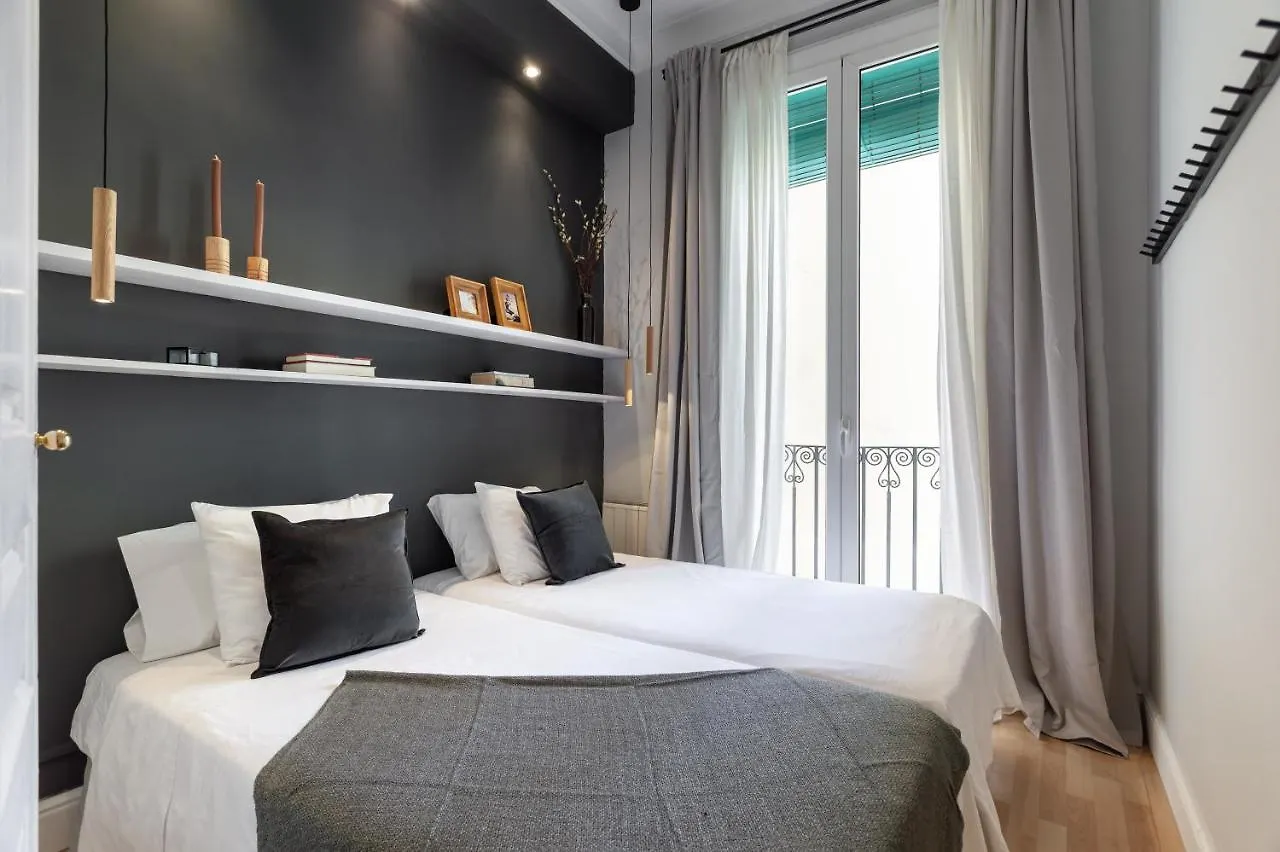 Sagrada Familia V Apartment Barcelona